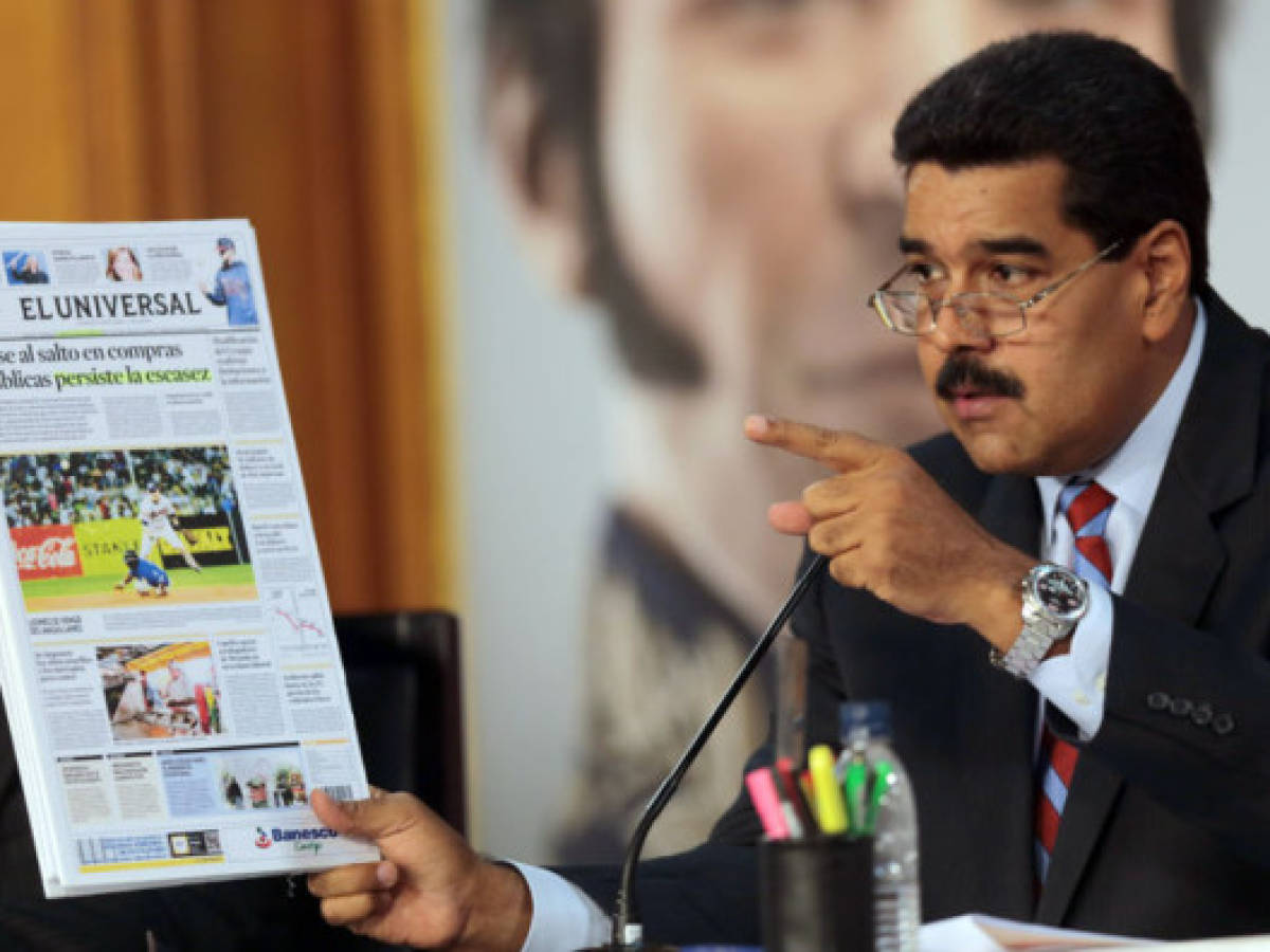 Venezuela anuncia que no habrá más dólares para 2.166 empresas