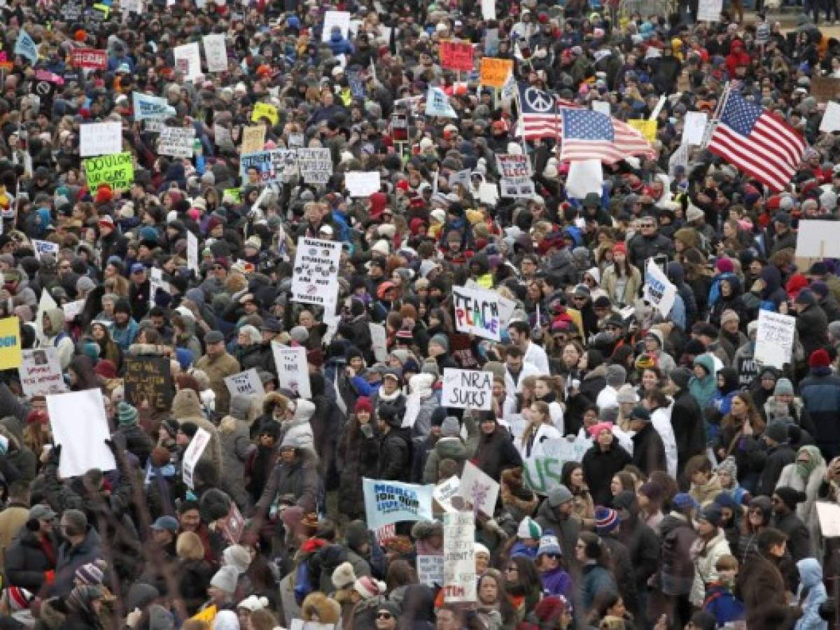 Más de un millón de jóvenes protestaron contra las armas en EEUU