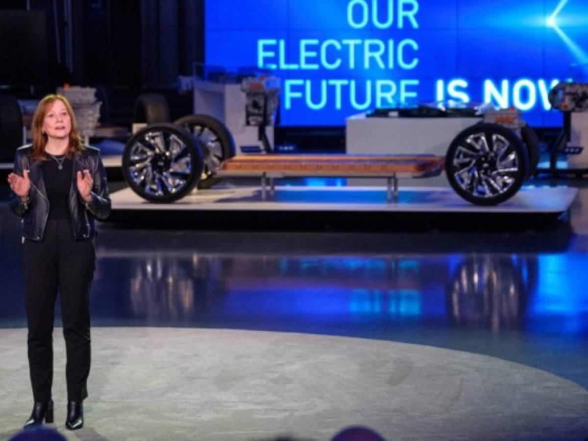 GM lanza batería de largo alcance en un nuevo impulso a su plan de autos eléctricos