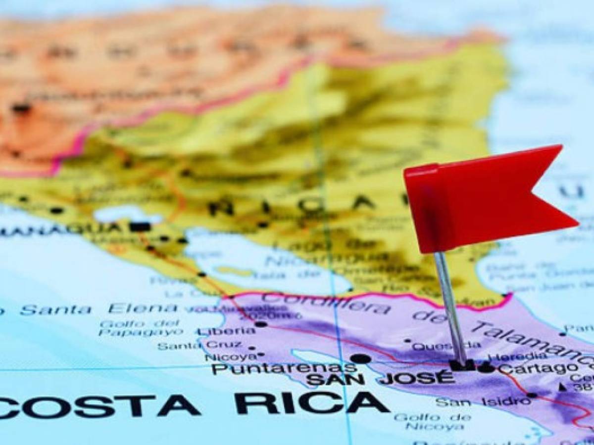 Ticos no necesitarán visa para viajar a los Emiratos Árabes Unidos