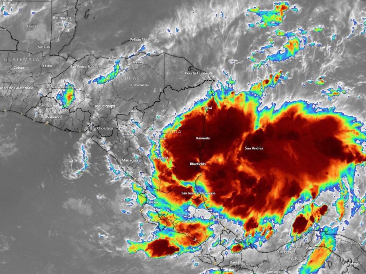 Depresión dos se convierte en Tormenta Tropical Bonnie