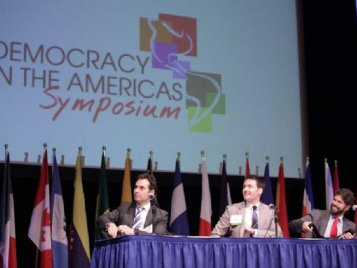 'Democracia en las Américas”, debatir por Latinoamérica