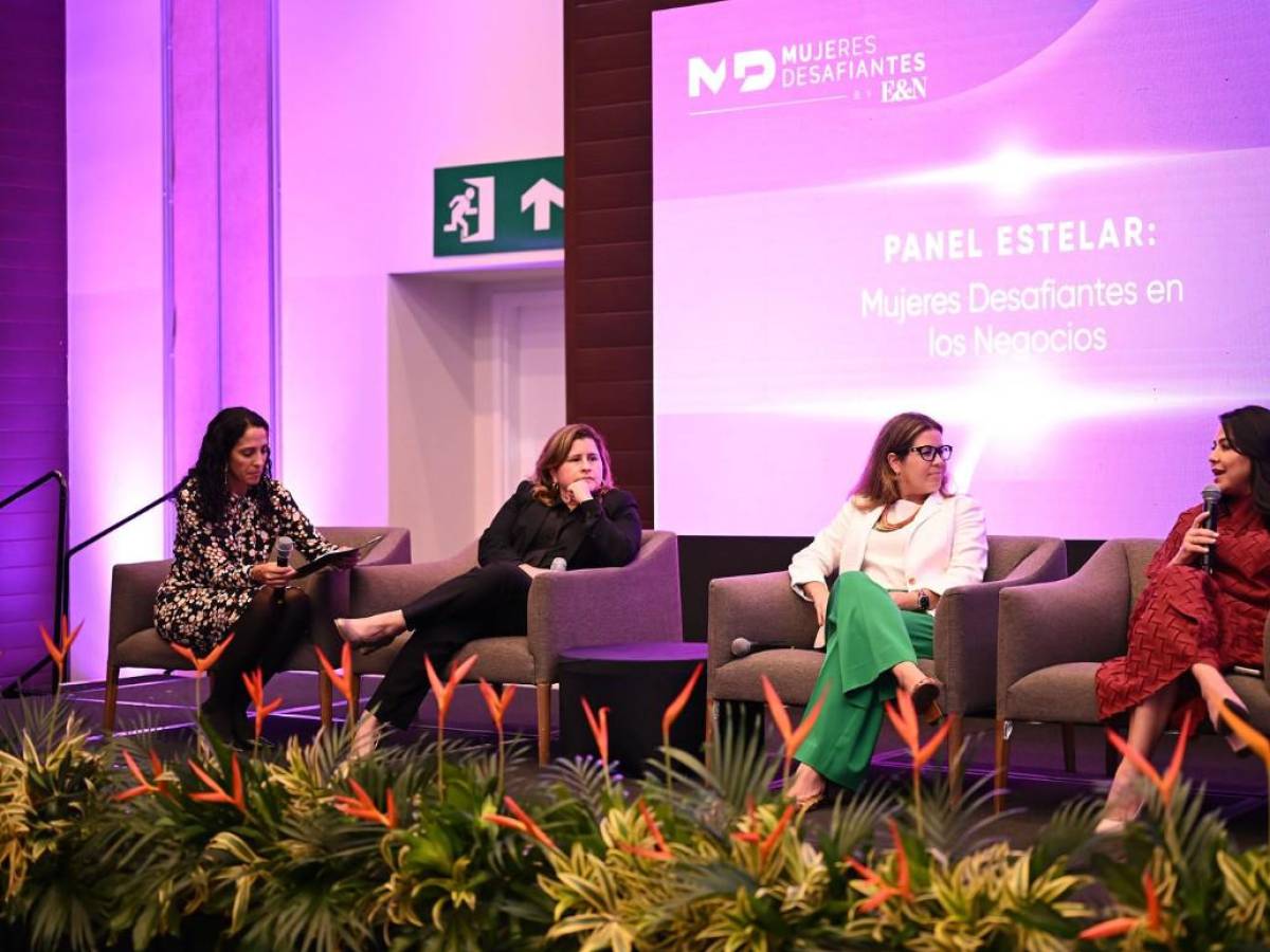 Mujeres en los Negocios: debemos ser valientes y transformar empresas