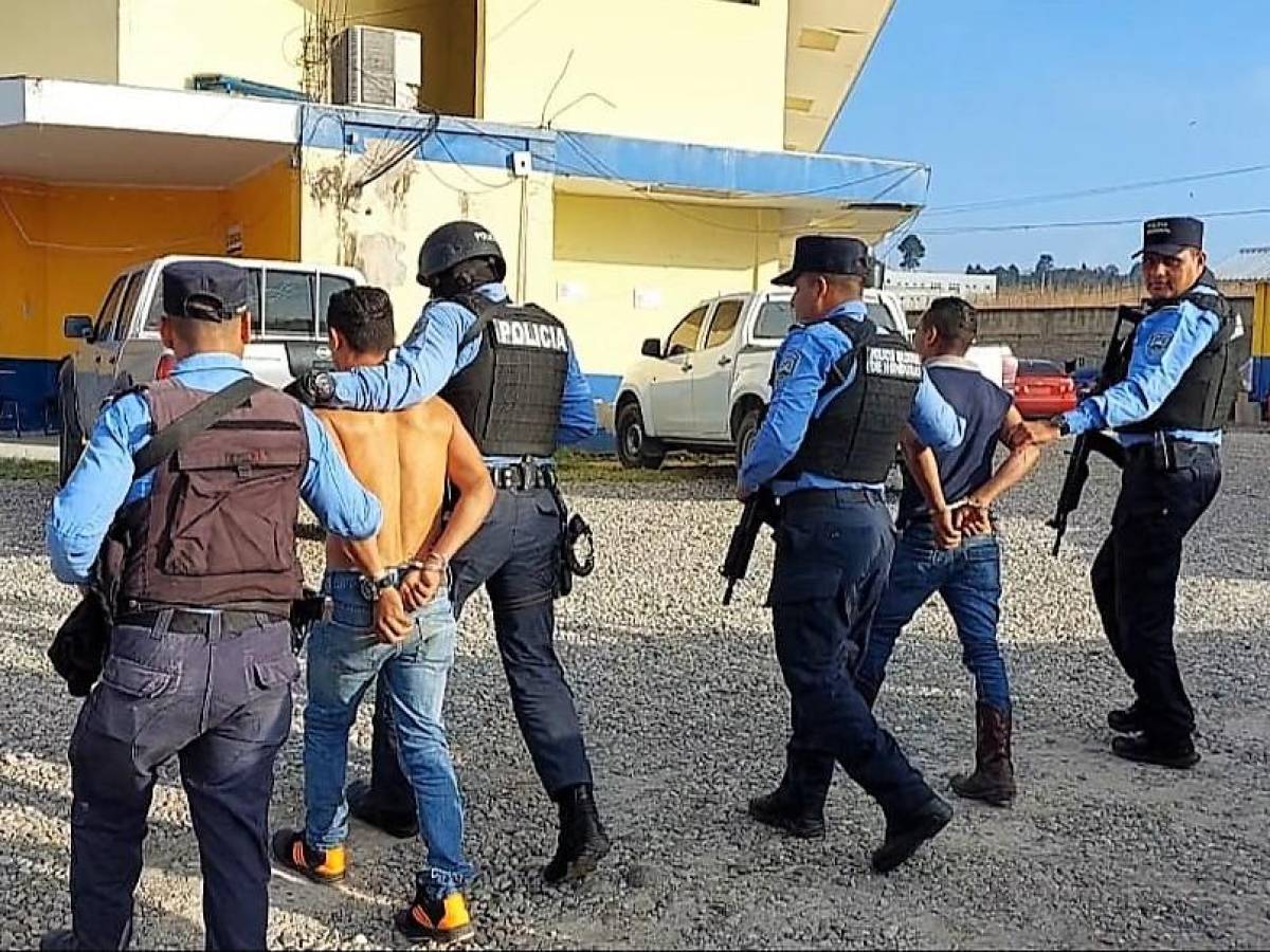 Honduras aprueba plan contra el crimen y amplía estado de excepción