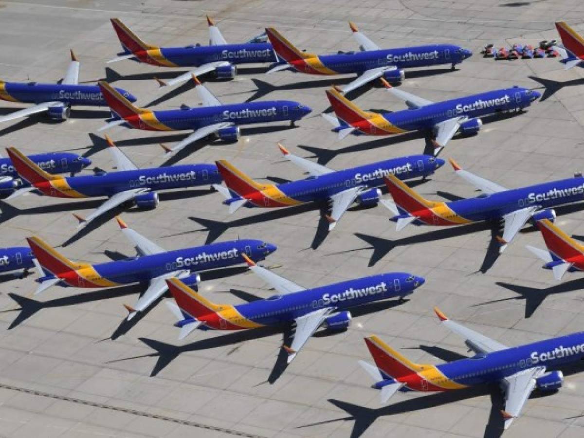 Boeing suspende metas financieras anuales por la crisis del 737 MAX