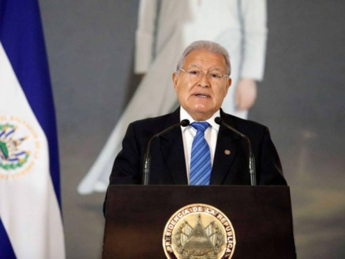El Salvador: Sánchez Cerén anuncia cambios en gabinete tras derrota electoral