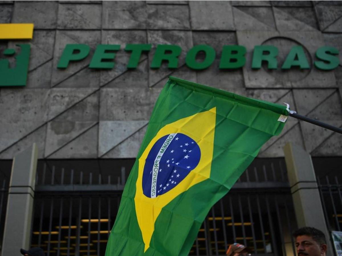 Ganancias de Petrobras se reducen un 42 % en el tercer trimestre