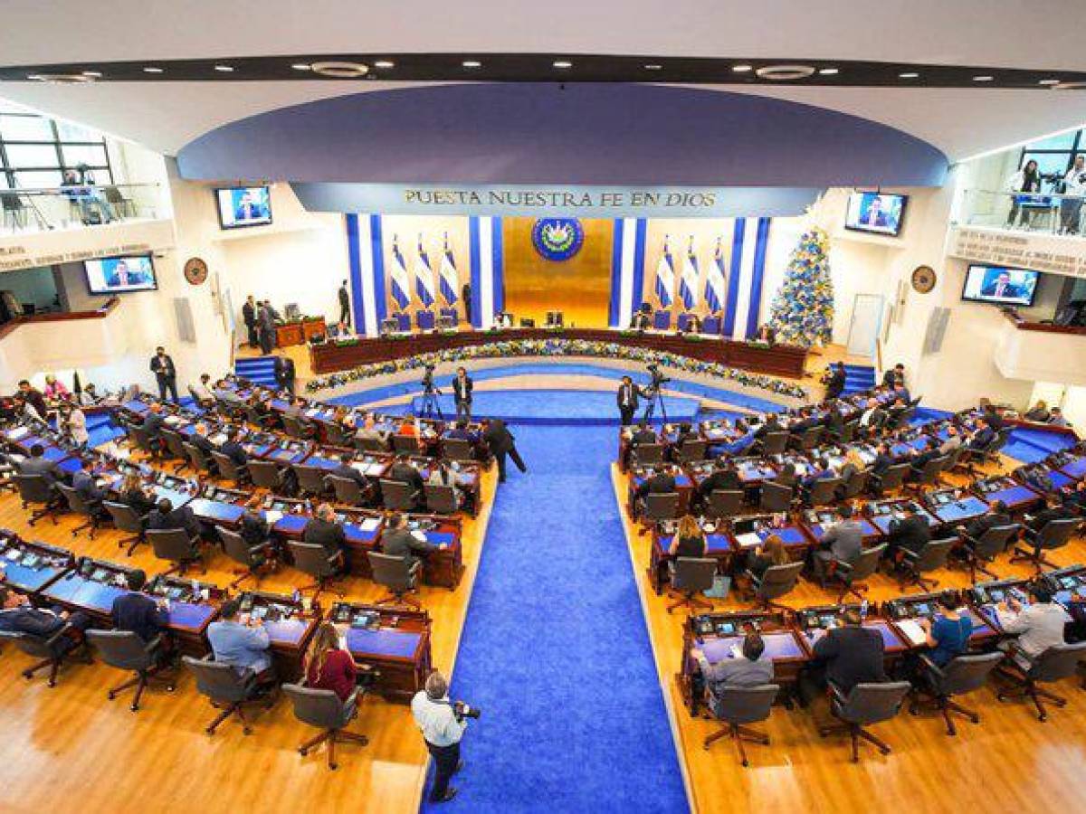 Preocupa sostenibilidad de reforma del sistema de pensiones en El Salvador