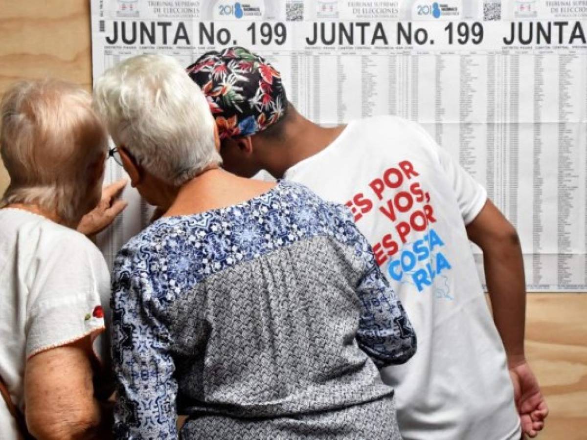 Costa Rica vota en balotaje polarizado en torno al matrimonio homosexual