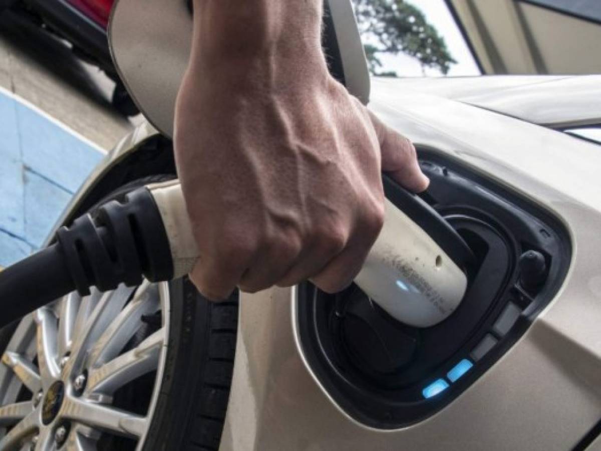 Costa Rica instalará red de estaciones de carga para vehículos eléctricos