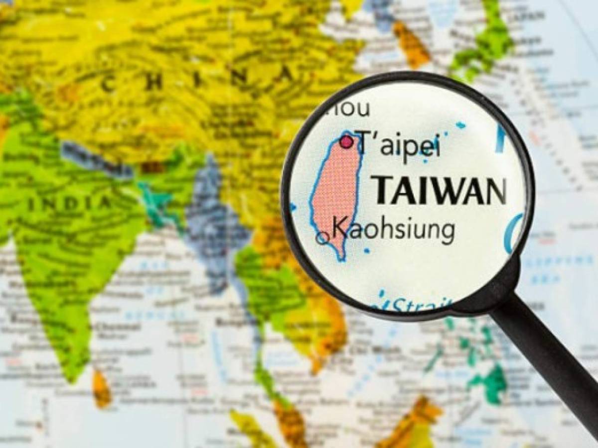 Taiwán acusa a El Salvador de pedirle exagerada suma de ayuda financiera