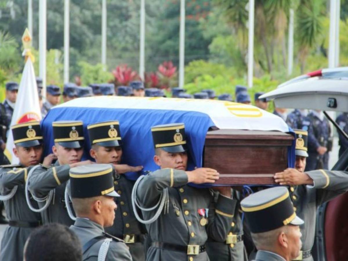 Bolivia abre investigación sobre deceso de embajadora de El Salvador