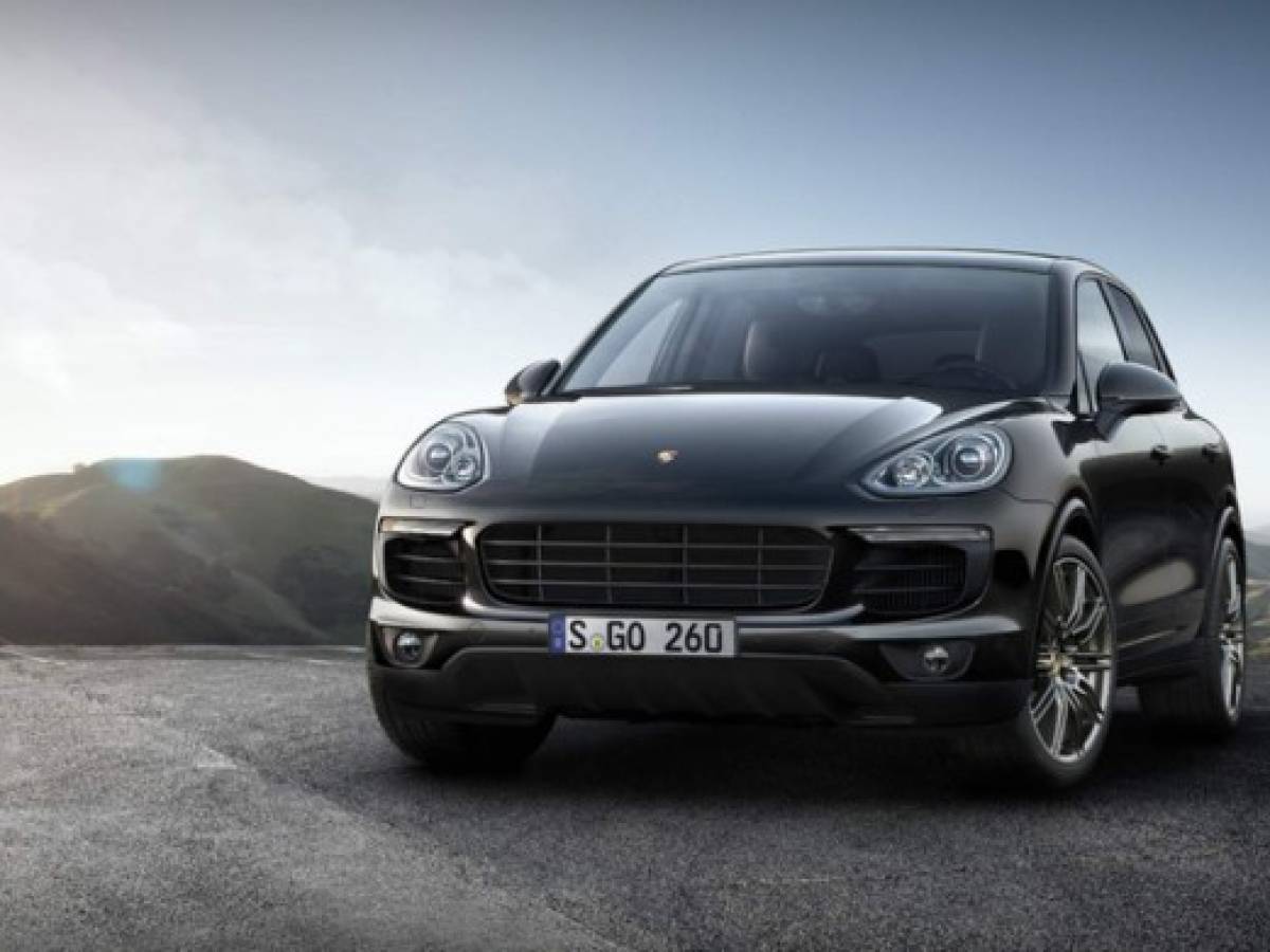Porsche lanza en El Salvador la Cayenne Platinum Edition