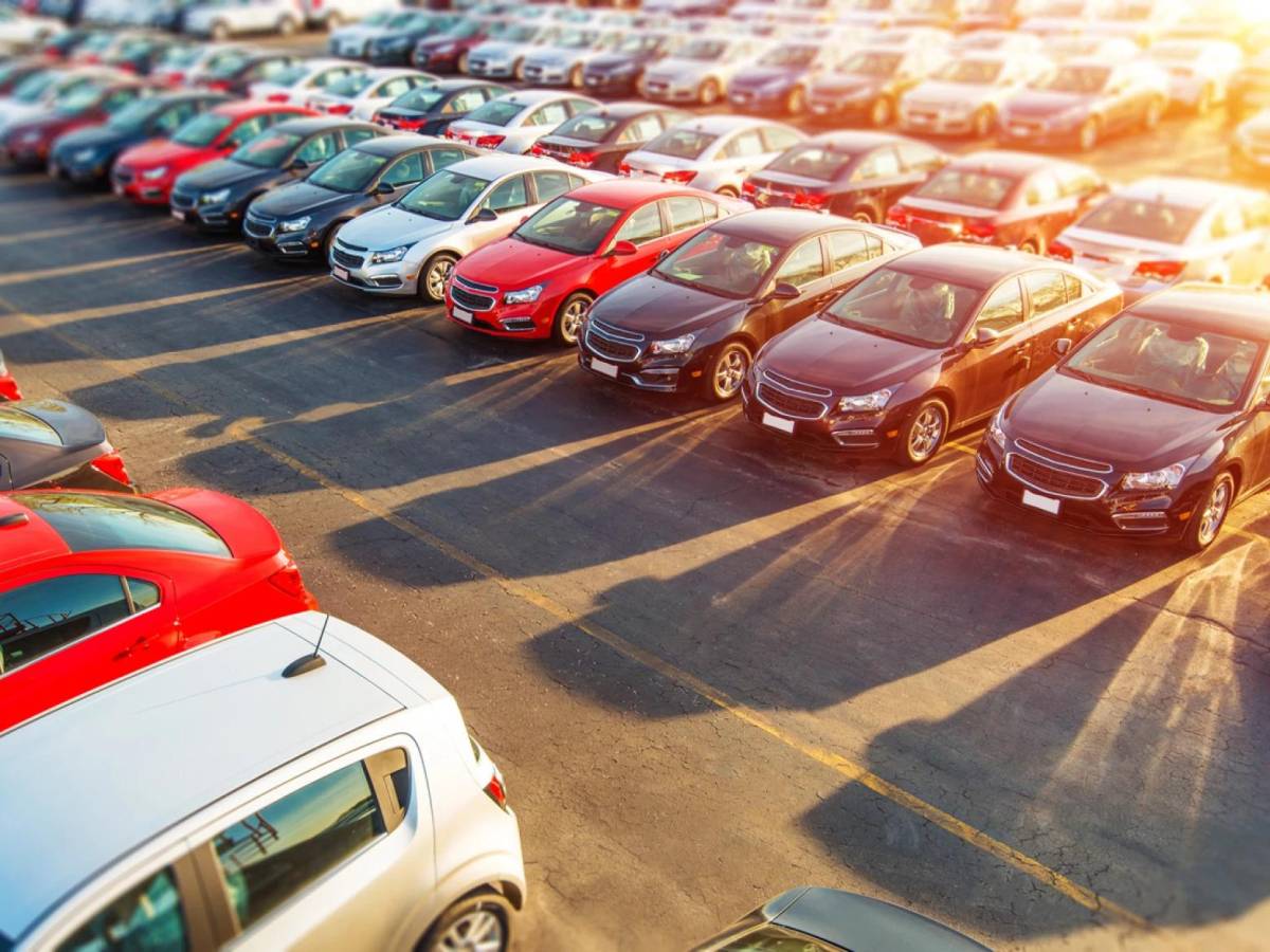 China registra el mayor aumento en venta de autos en 10 años