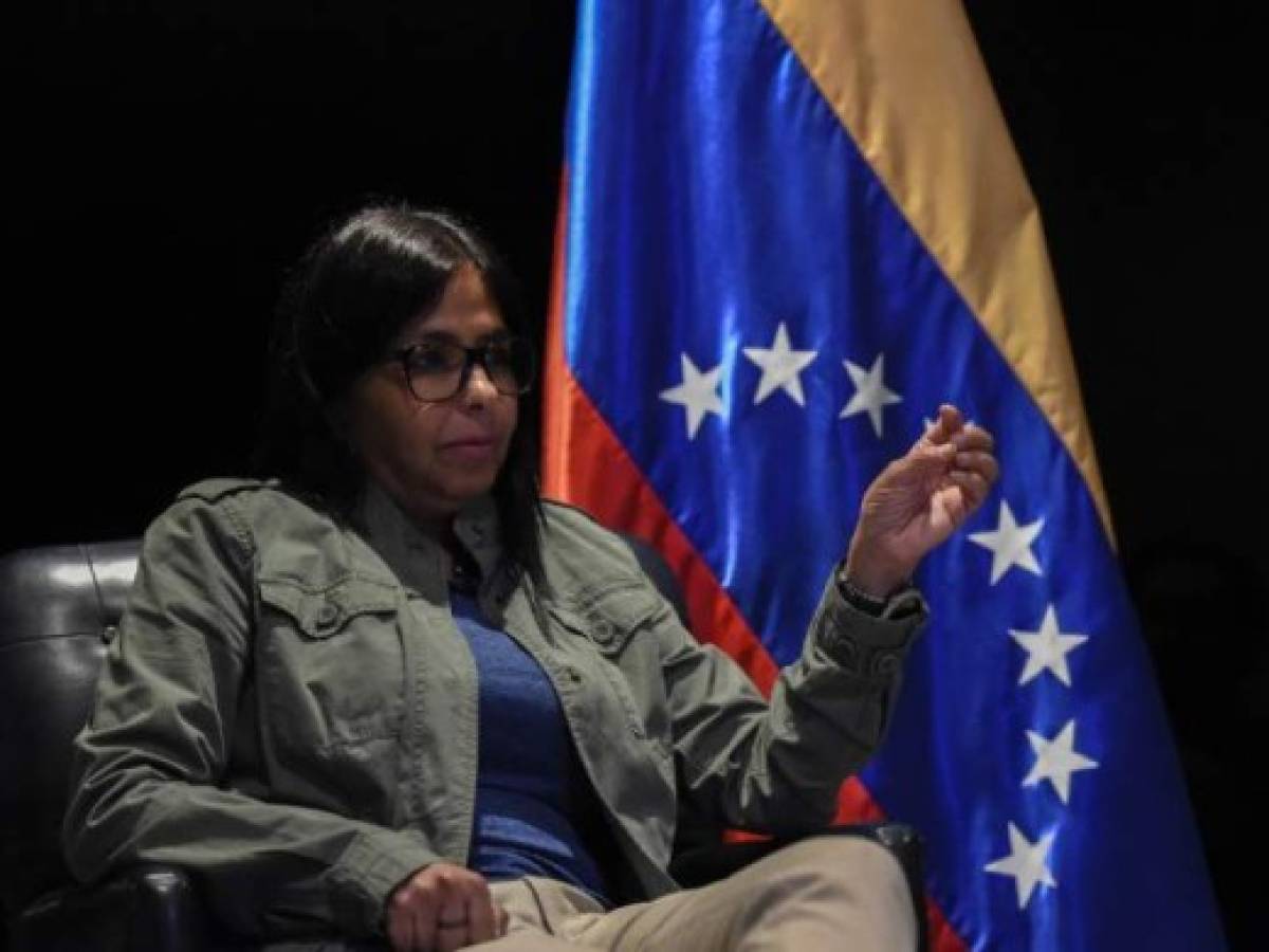 Venezuela's former Foreign Minister Delcy Rodriguez speaks during an interview with AFP in Caracas on July 29 , 2017. / AFP PHOTO / JUAN BARRETO