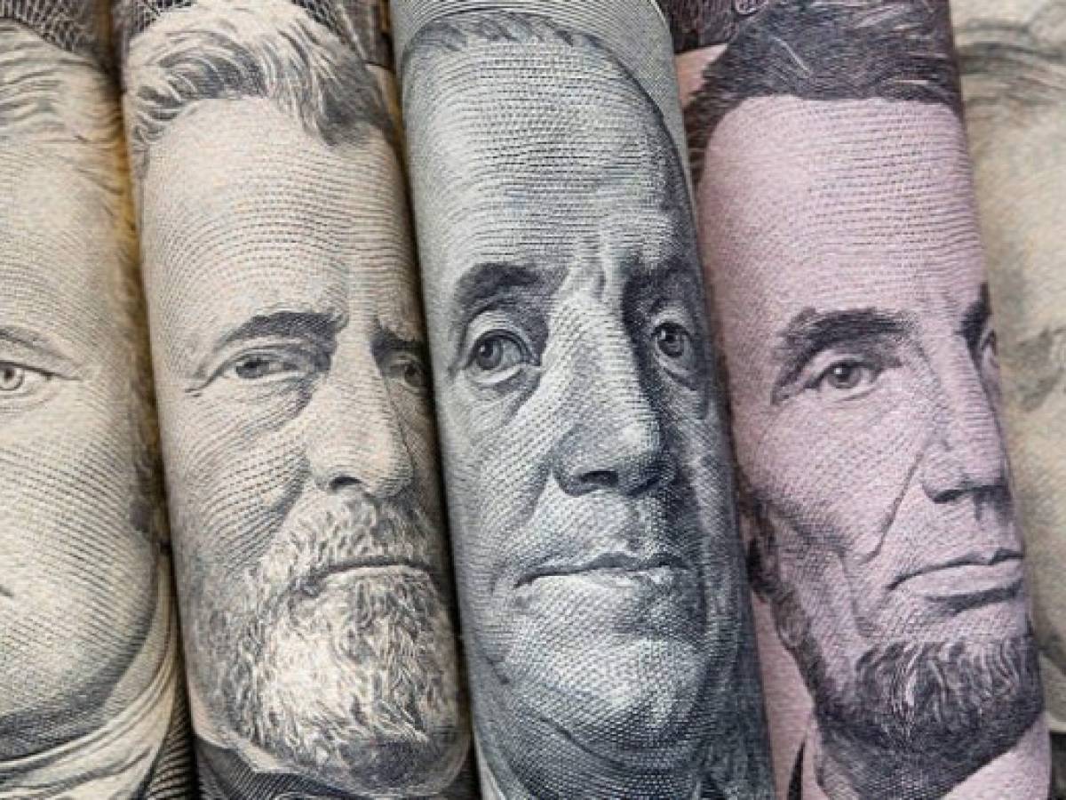 El Salvador: La banca advierte que persiste riesgo de liquidez