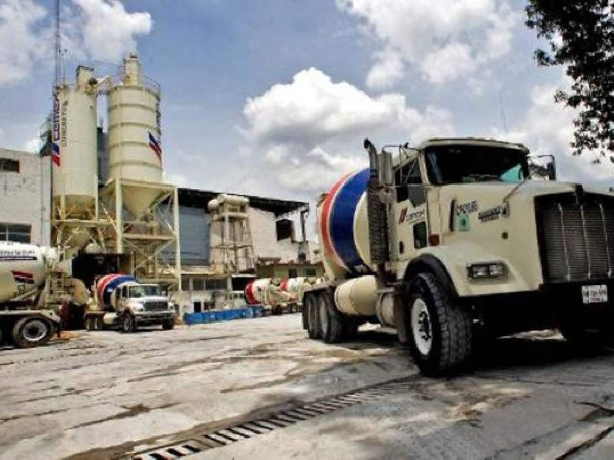 Comisión Europea autorizó a Holcim compra de Cemex West