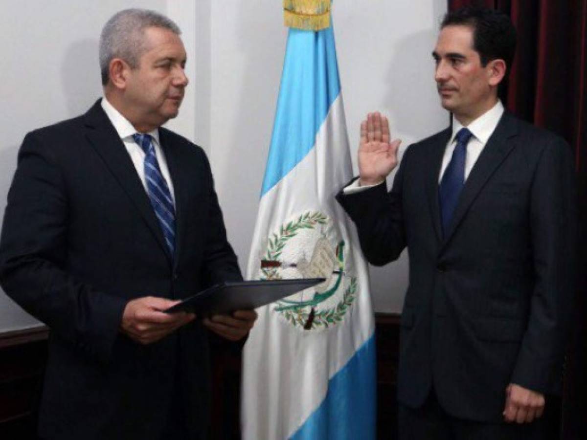 Guatemala: Polémica por destitución de ministro de Economía