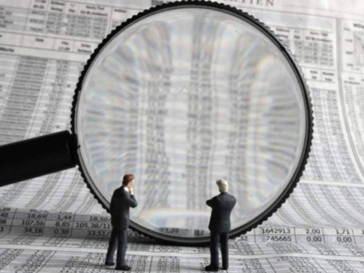 El Salvador: Fitch retira 'default restringido', pero mantiene 'CCC'