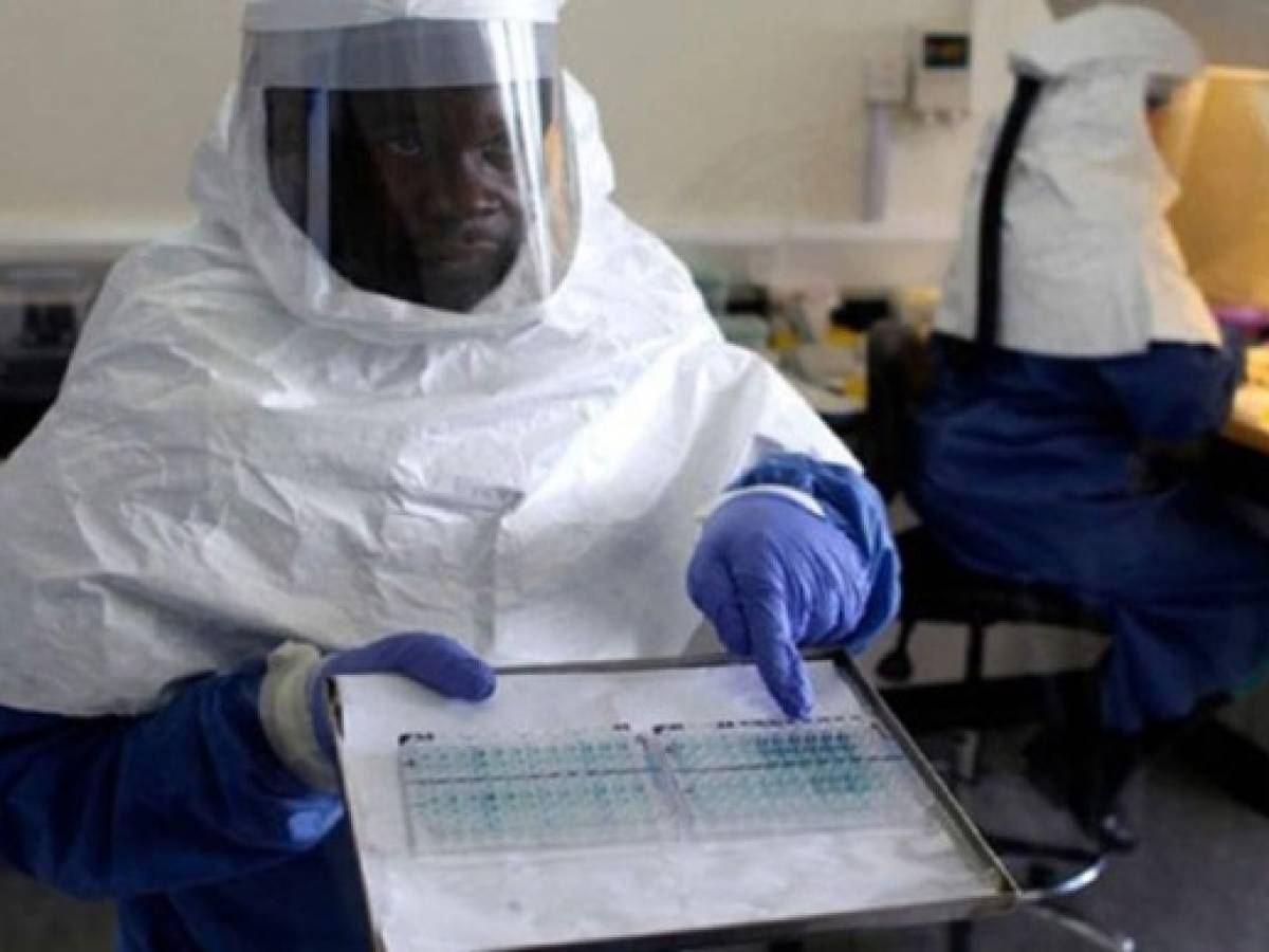 El Salvador ya toma precauciones por el ébola
