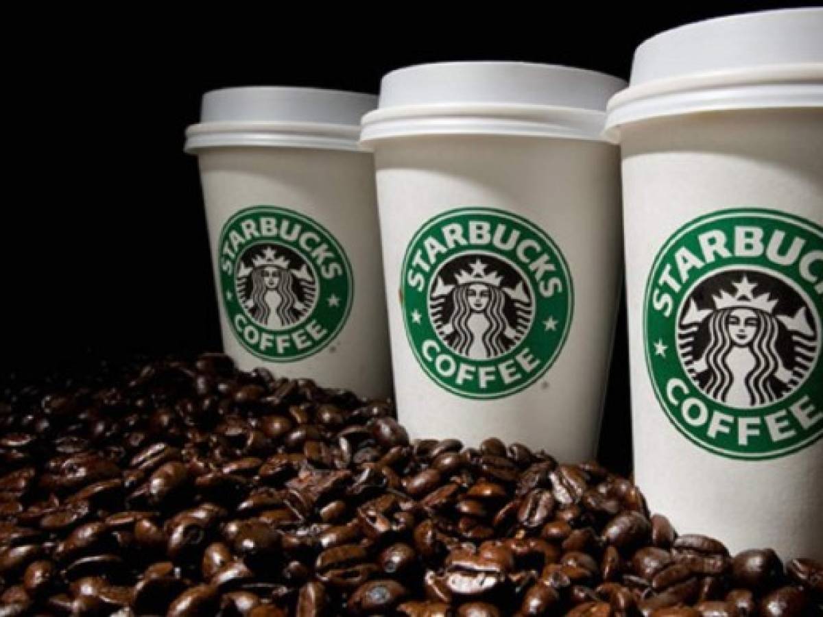 Starbucks invade Colombia, la tierra del café