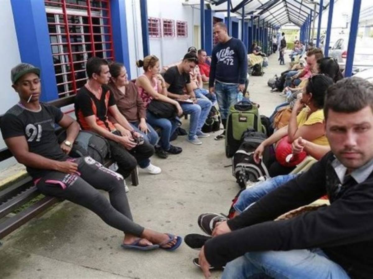 Panamá trasladó a México a más del 80% de migrantes cubanos