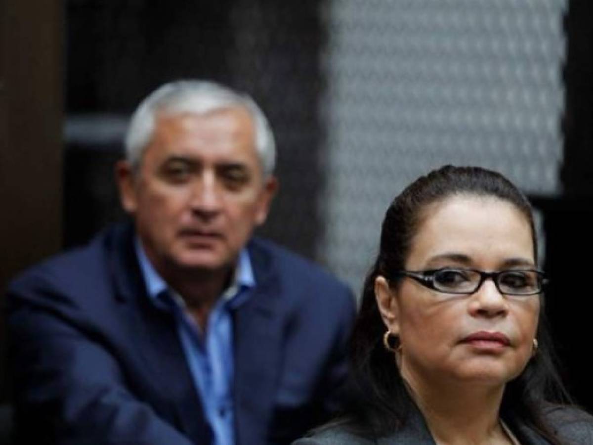 Guatemala investiga a 160 empresas de cartón ligadas a Baldetti