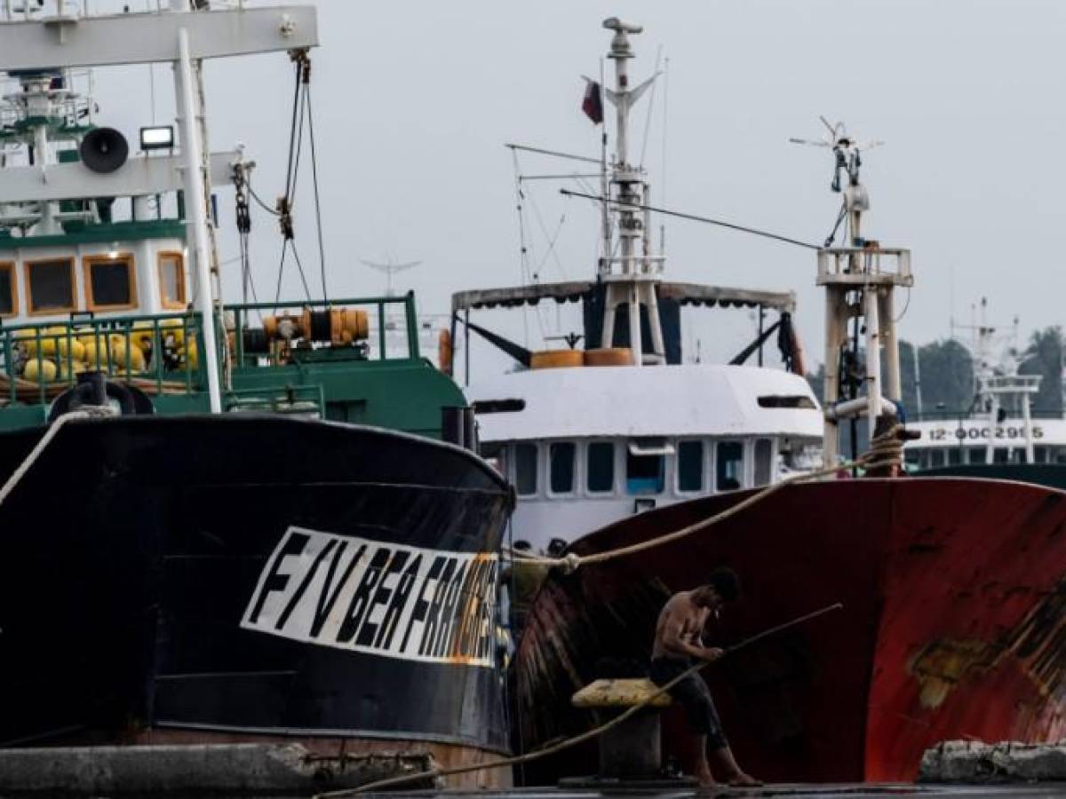 Senadores de EEUU alertan que la pesca ilegal ‘amenaza’ a América Latina