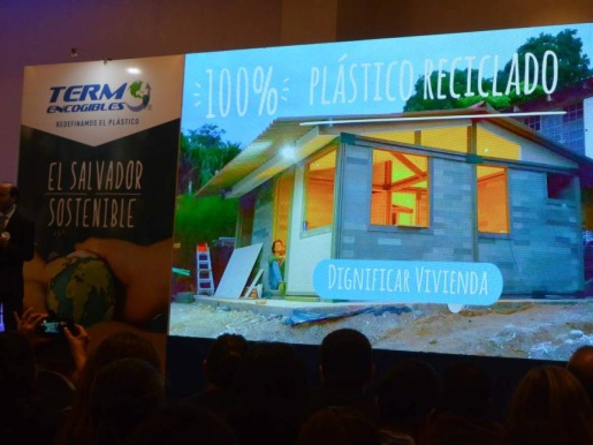 El Salvador: Casas de plástico reciclado, alternativa de vivienda de interés social