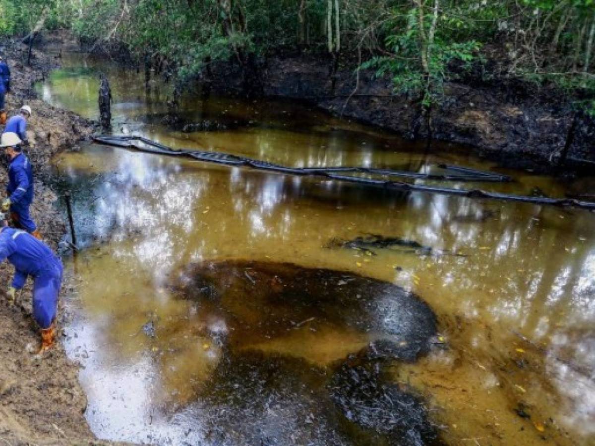 Emergencia ambiental en Colombia por fuga de petróleo