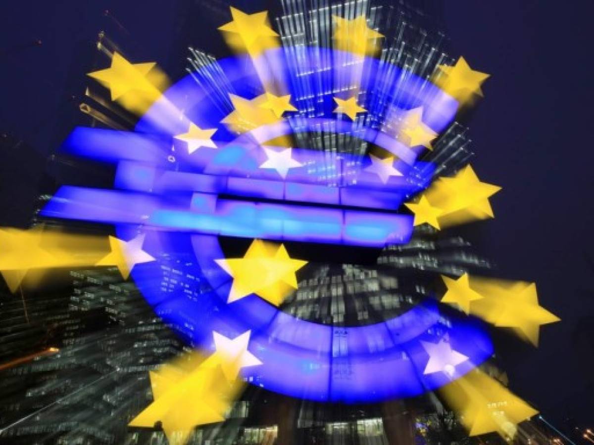 La UE da el primer paso hacia 'lista negra' de paraísos fiscales
