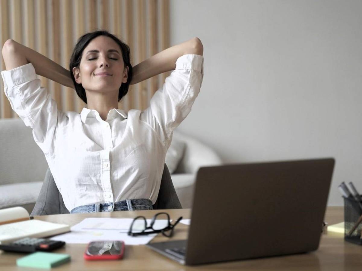 ¿Estresado en el trabajo? Utilice este sencillo ejercicio de 60 segundos