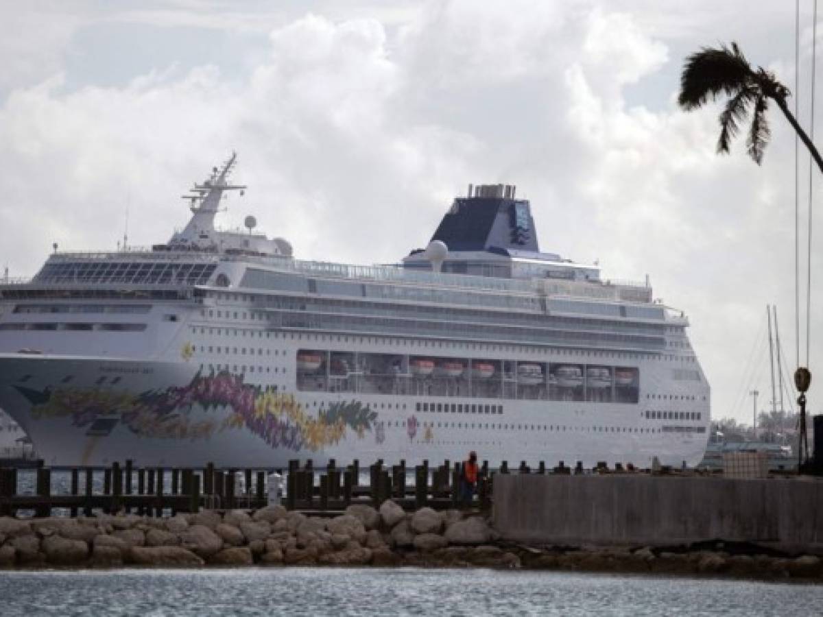 Bahamas prohíbe entrada a visitantes de Latinoamérica por el coronavirus