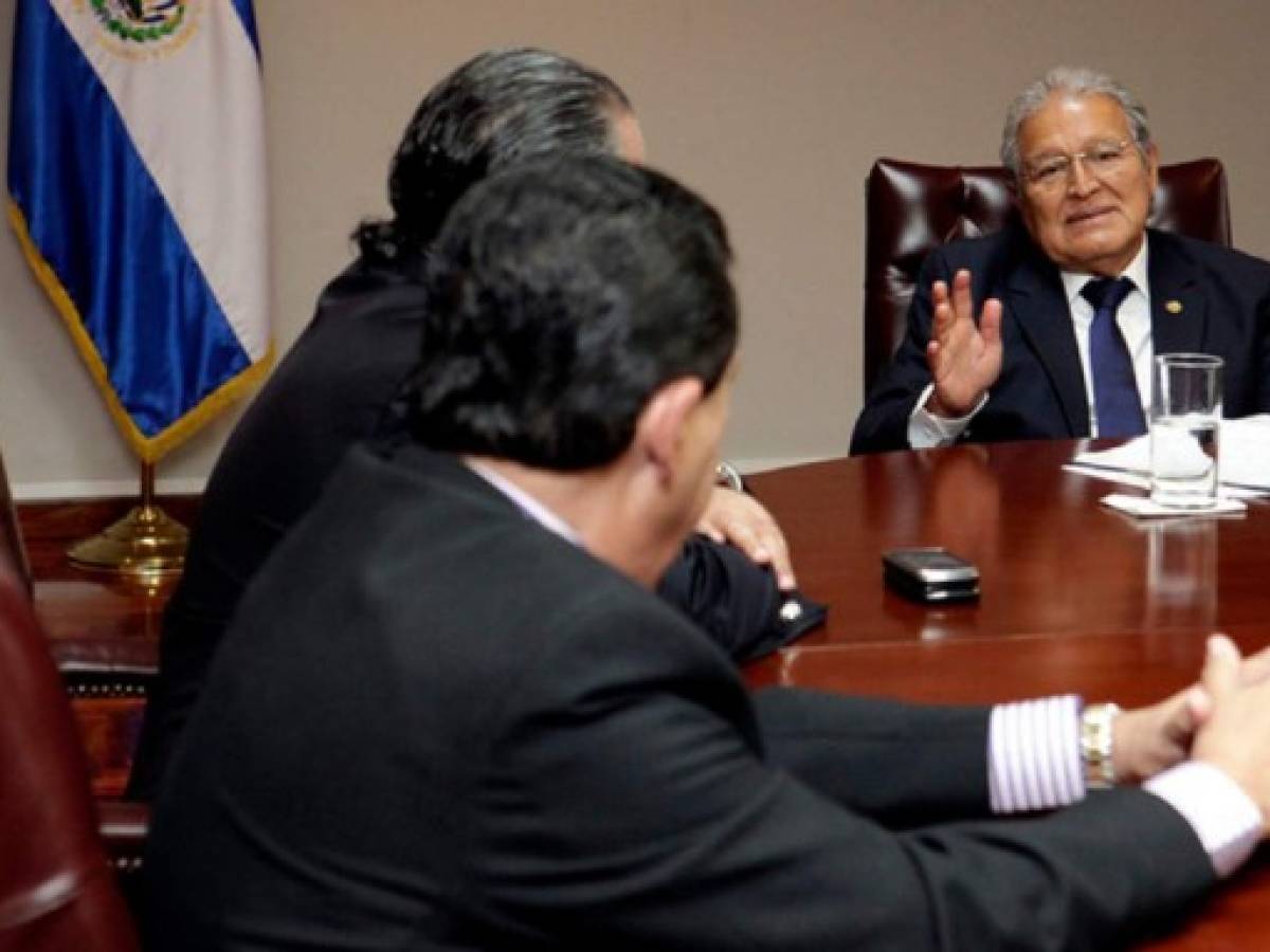 El Salvador: pedirán incostitucionalidad de paquete fiscal
