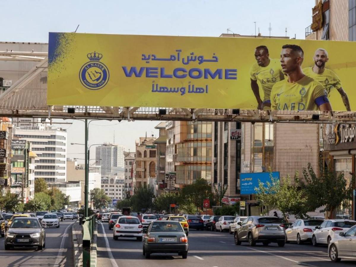 La liga de fútbol saudita dice que solo está dando el primer paso en una estrategia a largo plazo