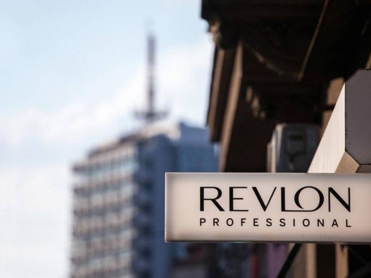 Revlon se declara en bancarrota en Estados Unidos