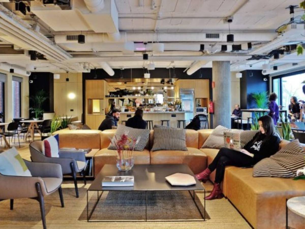 WeWork busca afanosamente nuevo financiamiento