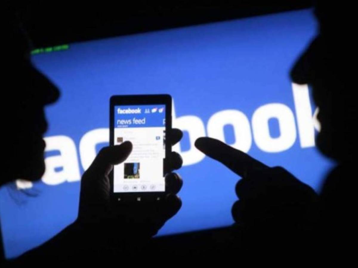 EEUU: Juez federal desestima demandas en contra de Facebook