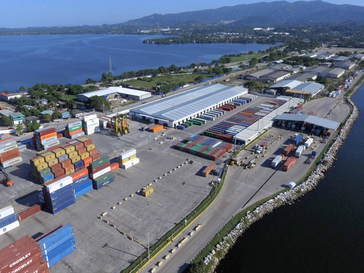 Puerto Cortés se mantiene como alternativa para movilizar carga vía el Atlántico