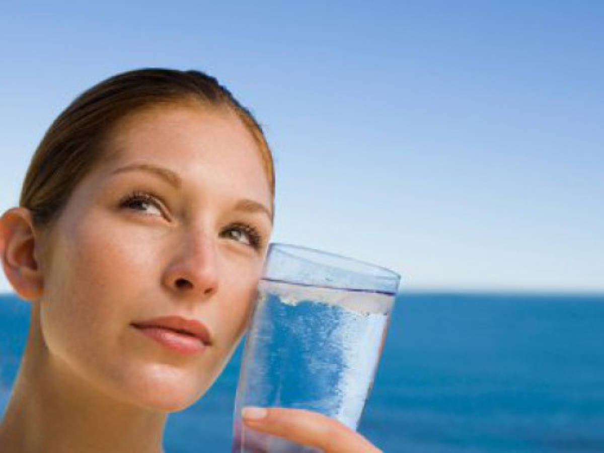 Necesidad de tomar dos litros de agua por día: ¿mito o realidad?