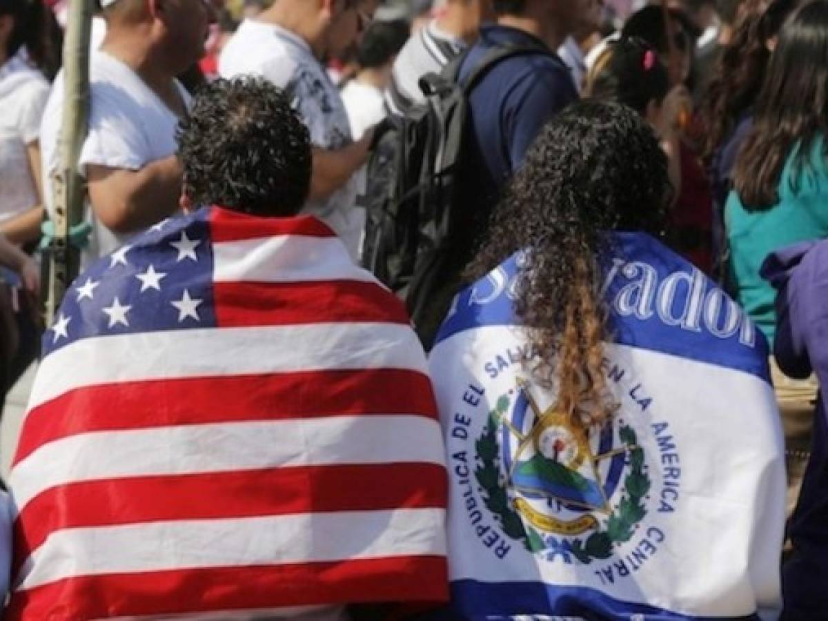 El Salvador pide que no se estigmatice a sus migrantes