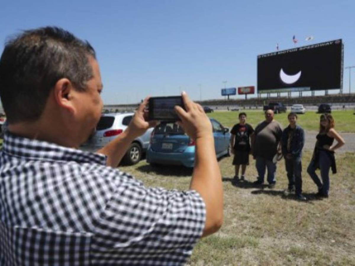 FOTOGALERÍA: Las mejores imágenes del Eclipse Solar