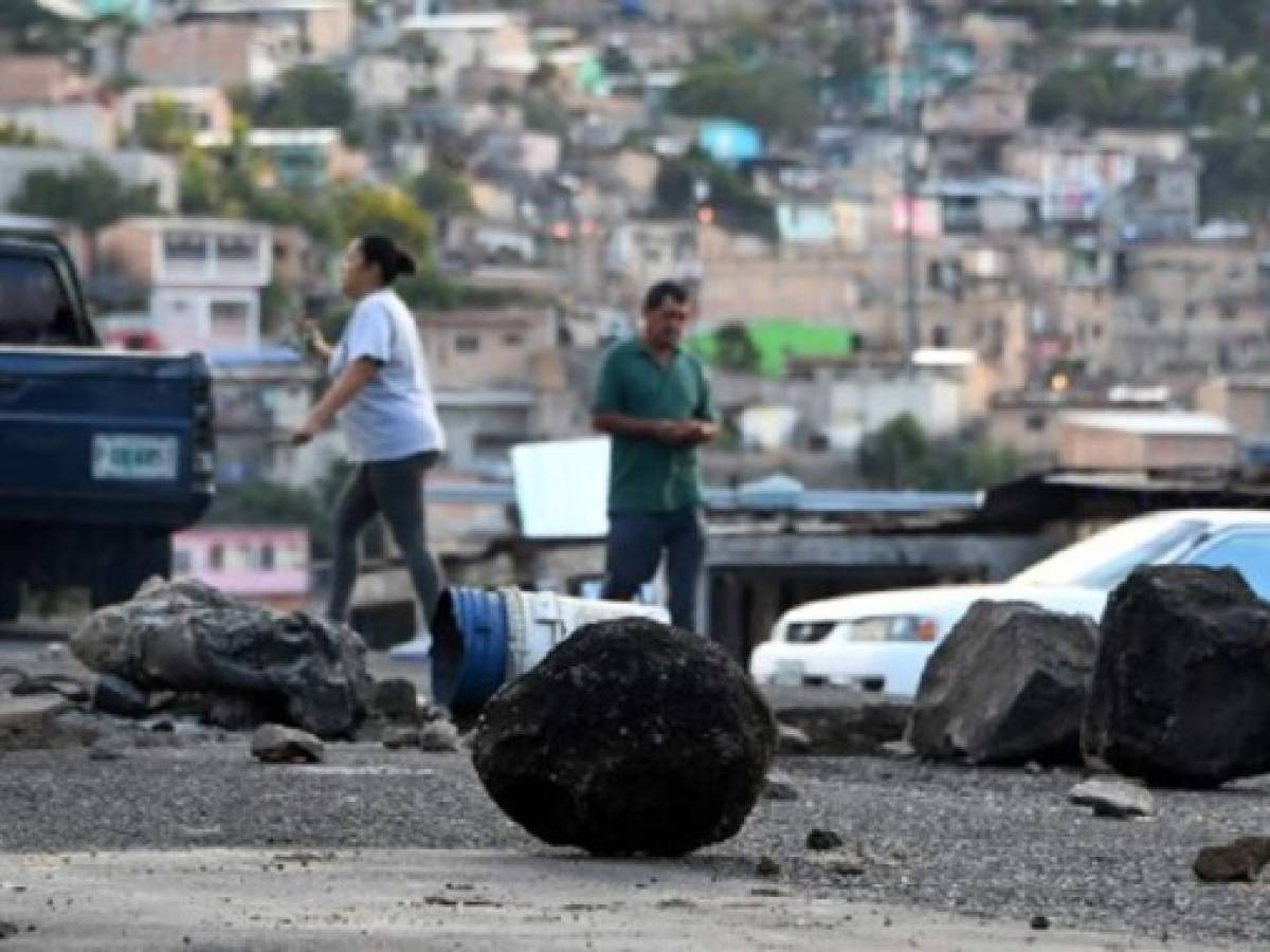 Honduras espera reanudar hoy conteo de votos bajo estado de sitio