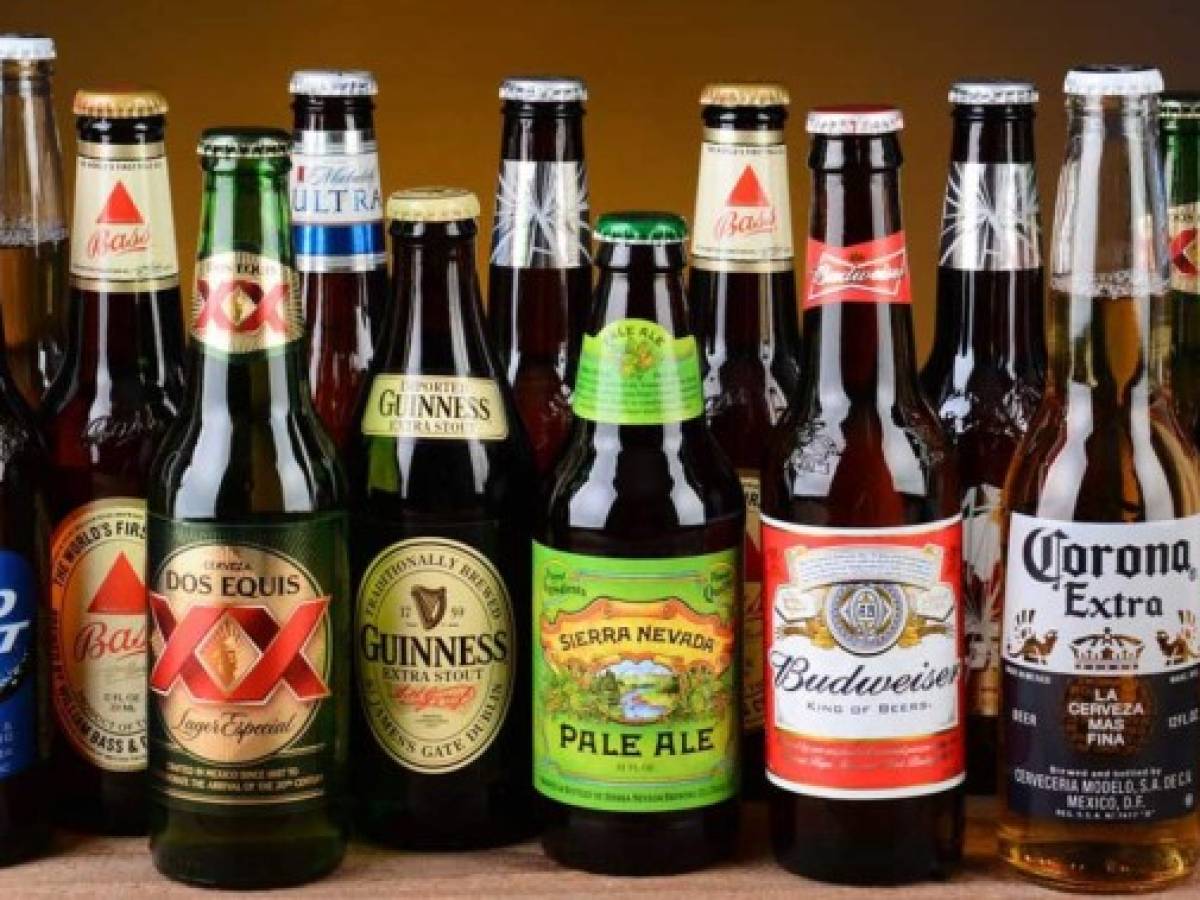 Cervecera AB InBev modera perspectivas para 2019