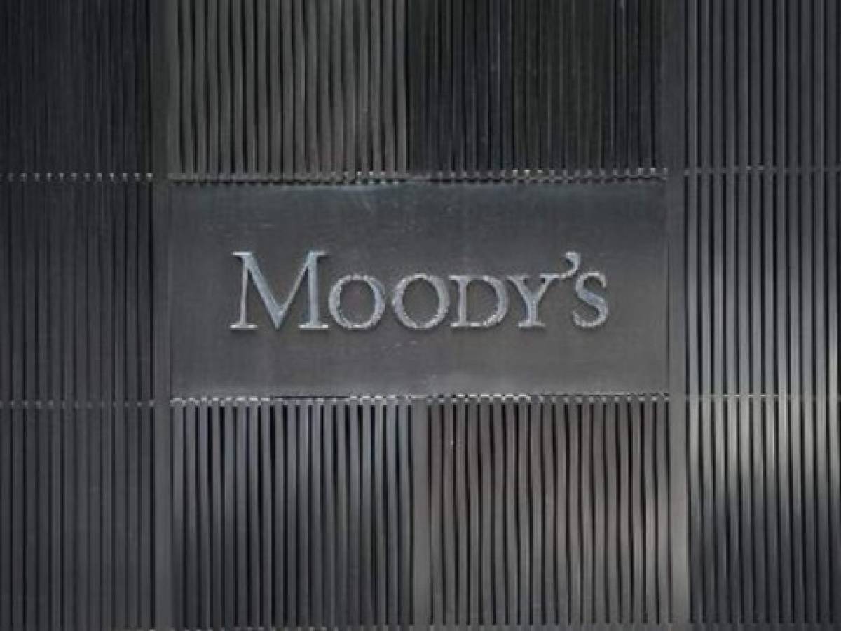 Moody's asesta un golpe a Dilma