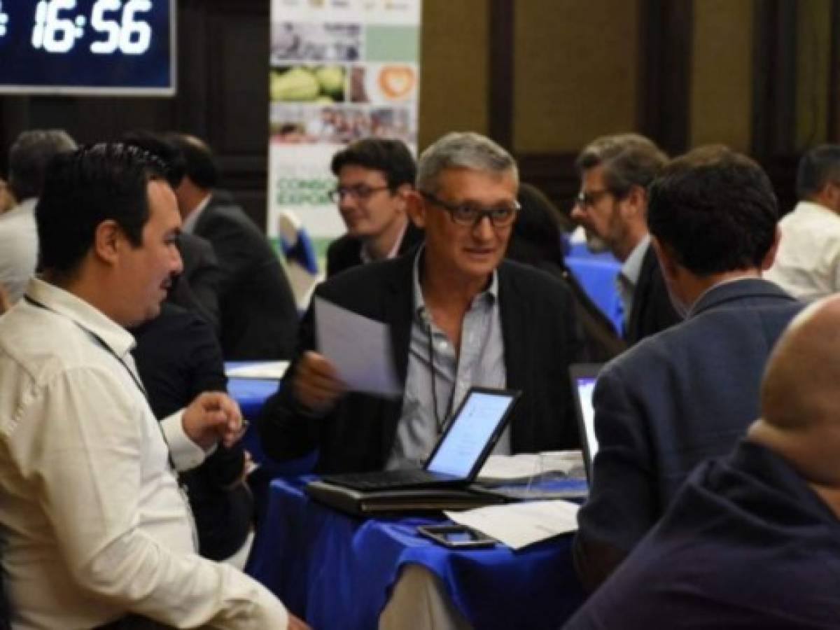 Exportadores ticos buscan alianzas para ser más competitivos