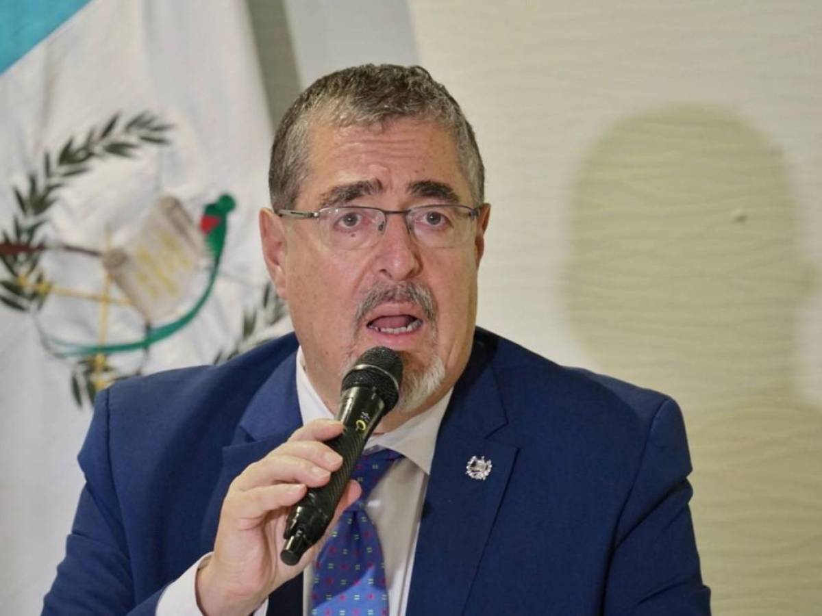 Bernardo Arévalo suspende proceso de transición con el Gobierno saliente