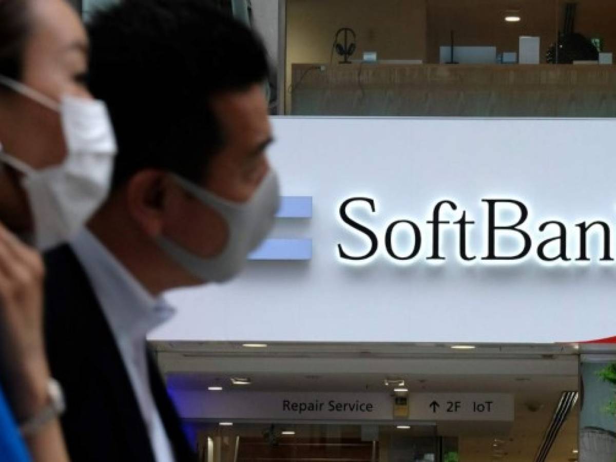 Softbank se deshará de casi todas sus acciones de la estadounidense T-Mobile
