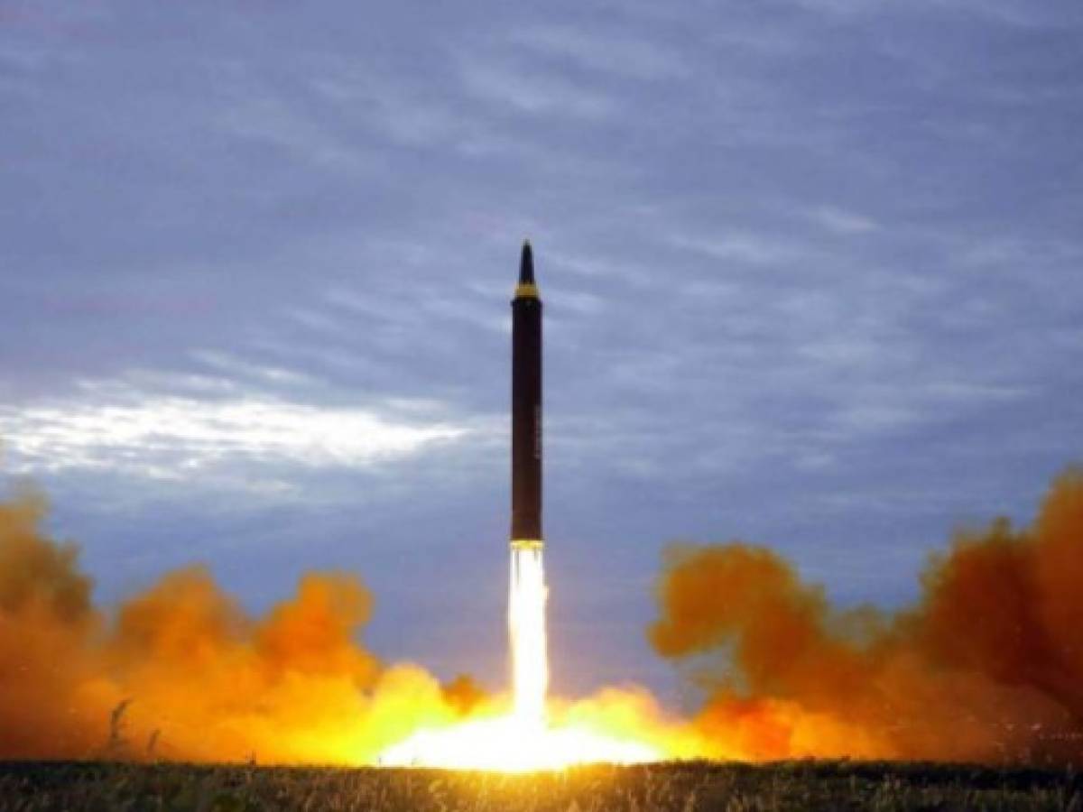 Última Hora: Corea del Norte dispara misil sobre Japón