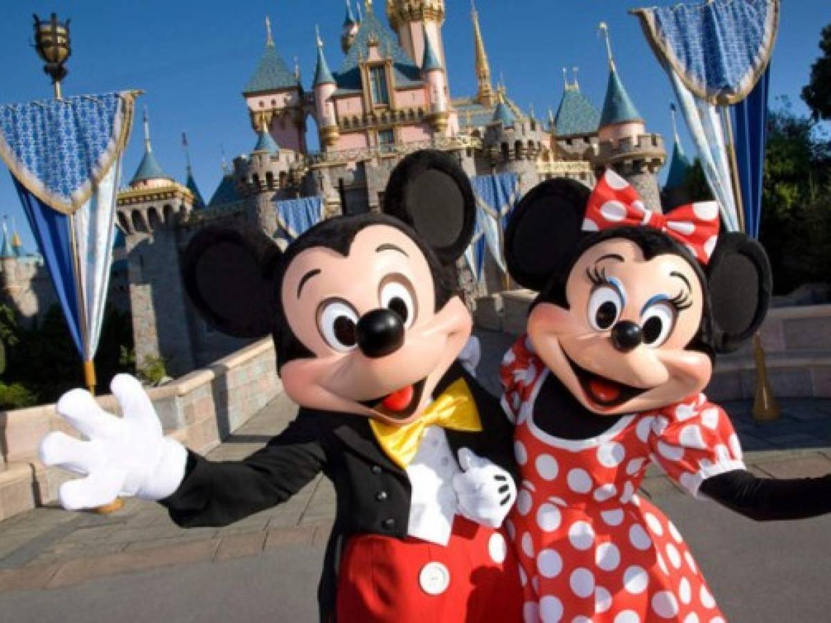 Disneyland pagará US$15 la hora sus trabajadores